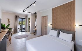 Baron Suites